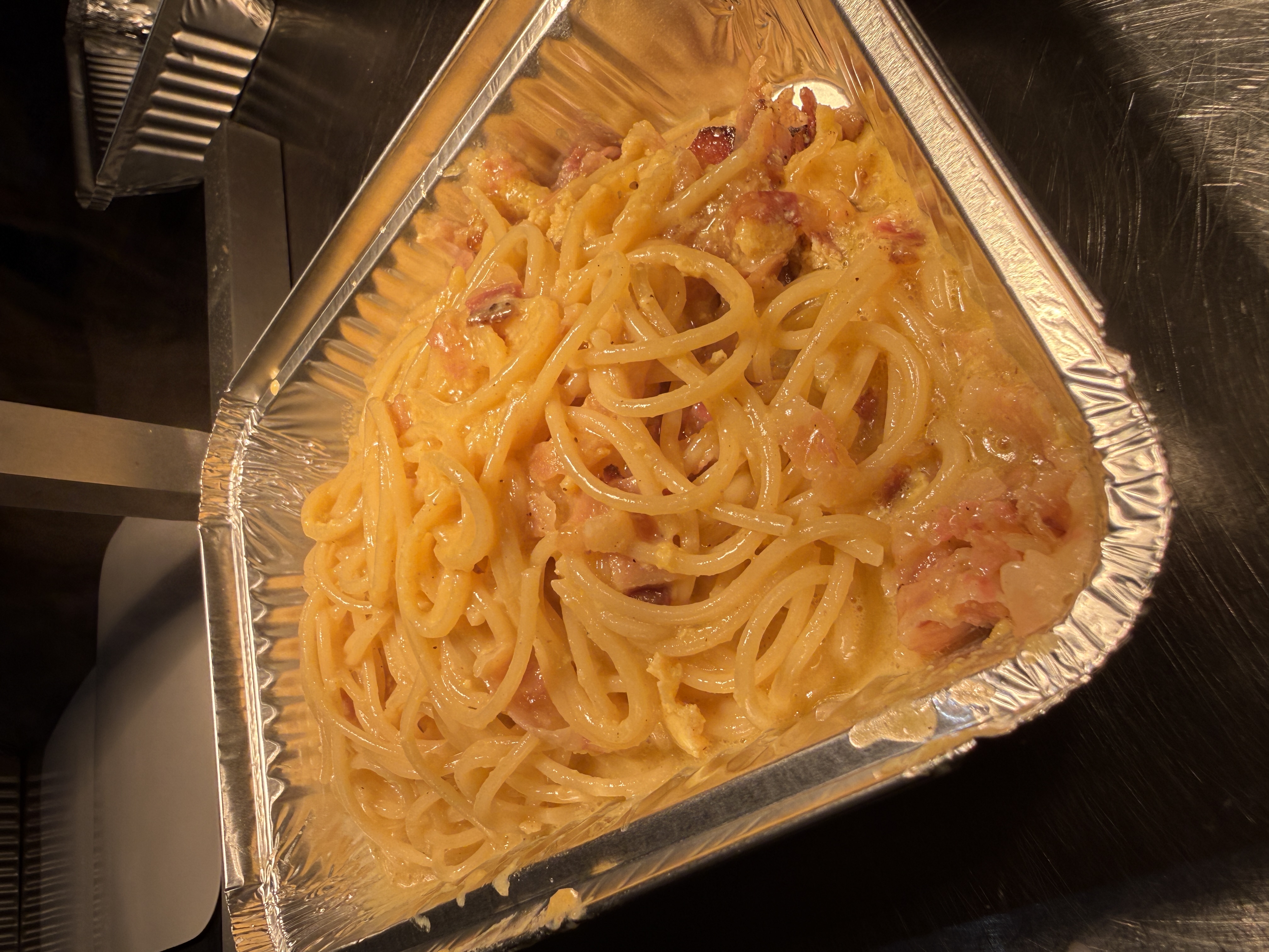 Spaghetti carbonara traditionnelle  - Baingio maria